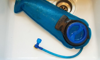 How to clean a camelbak