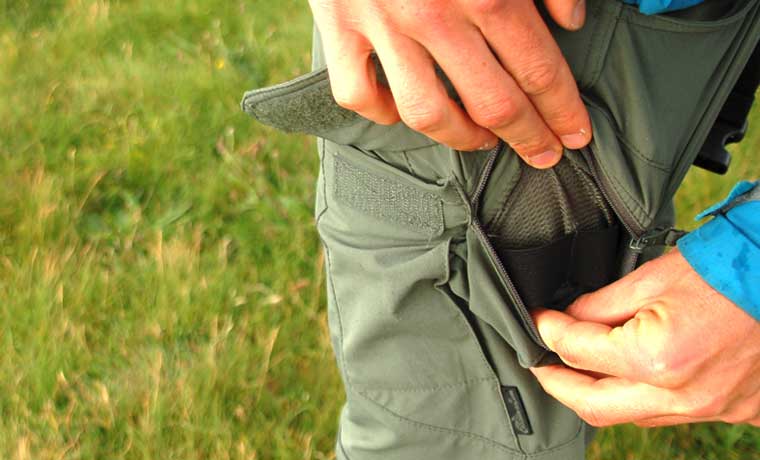Side mesh pockets of hiking pants