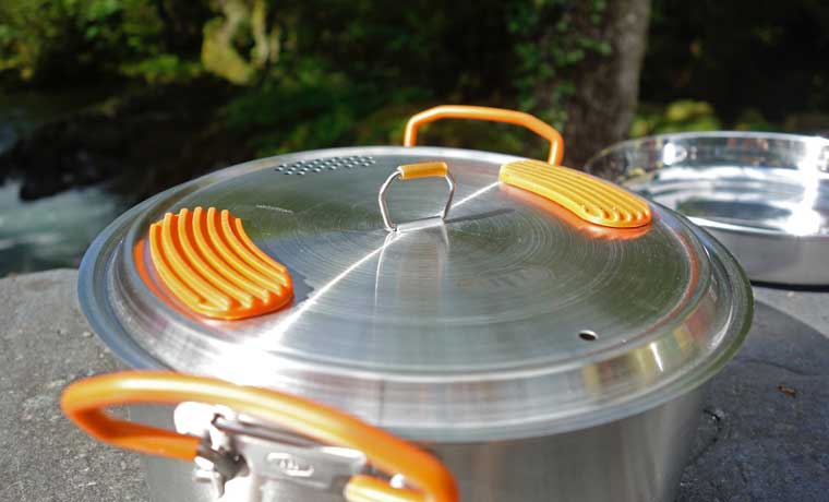 Stanley Even Heat Camp Pro VS GSI Stainless Base Camper Large - Best  Overlanding Cookset 