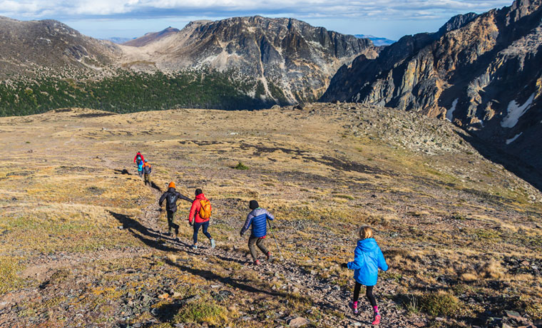 Hiking Games: Pass the Time on Trail or in Camp — Washington