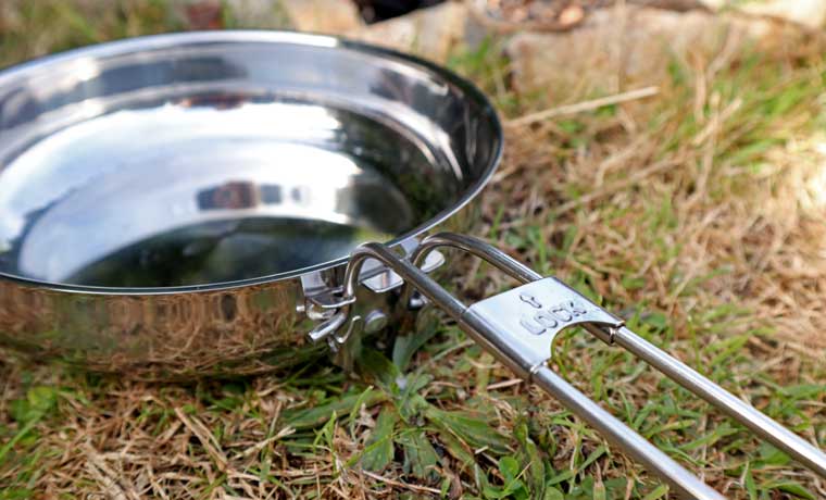 Frying pan handle