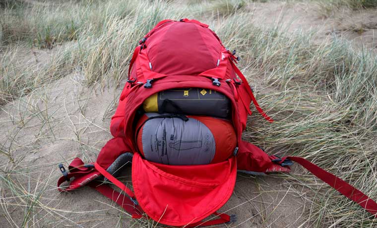 Sleeping bag compartment