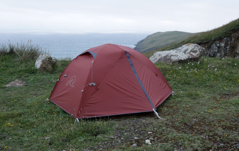 Tent on cliffs
