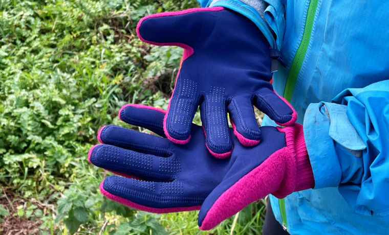 Glove grip